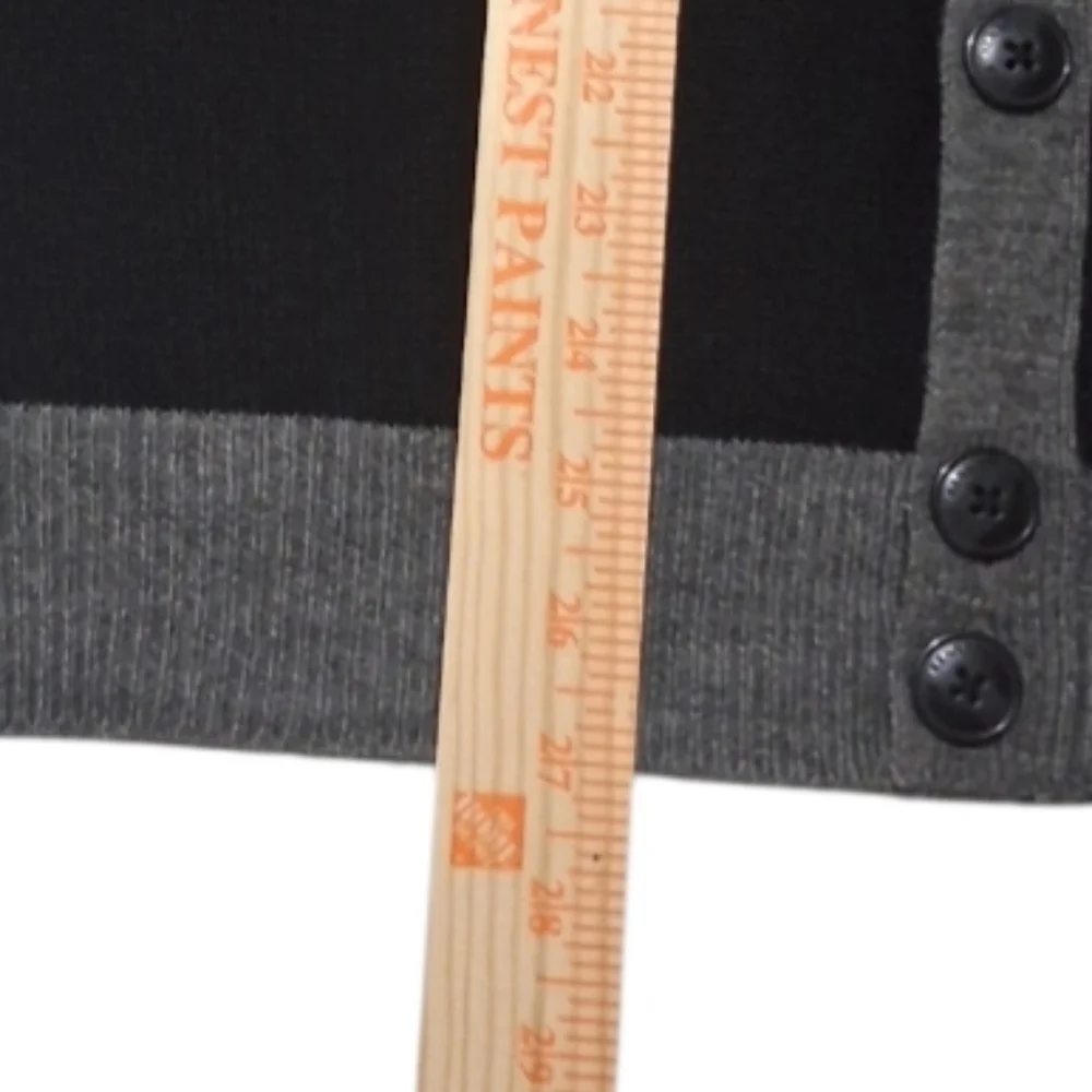 Kenneth Cole Reaction Sz. M‎ Black/Gray Cardigan Sweater Vest